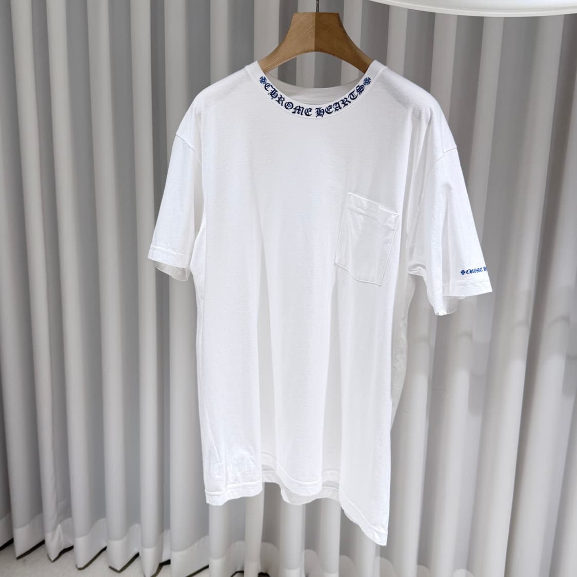 (A+/XL) / 크롬하츠 넥 스크립트 로고 반팔 티셔츠 화이트 상품이미지2