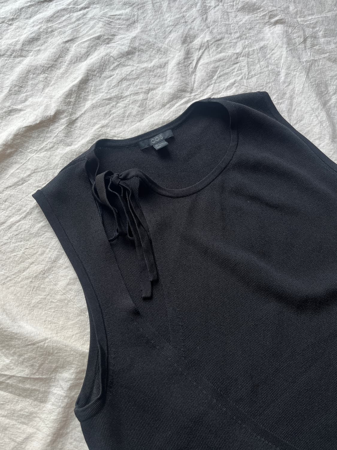 Cos 코스 니티드 랩 베스트 탑 상품이미지4