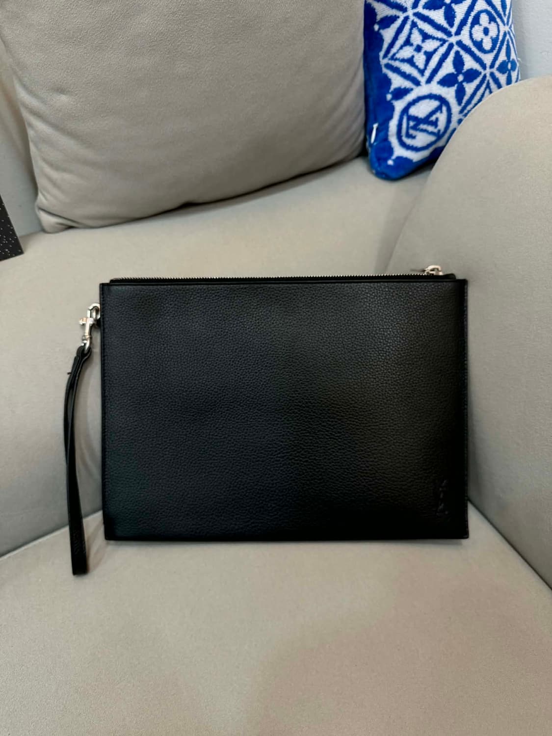 생로랑 클러치  상품이미지1