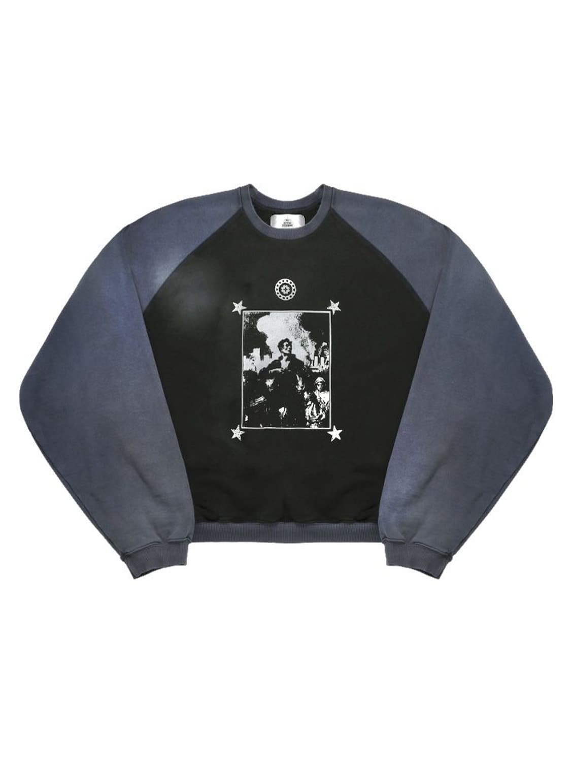 [L] MJD X QAP 컴뱃 히어로 크롭 크루넥 맨투맨 블랙 네이비 상품이미지1