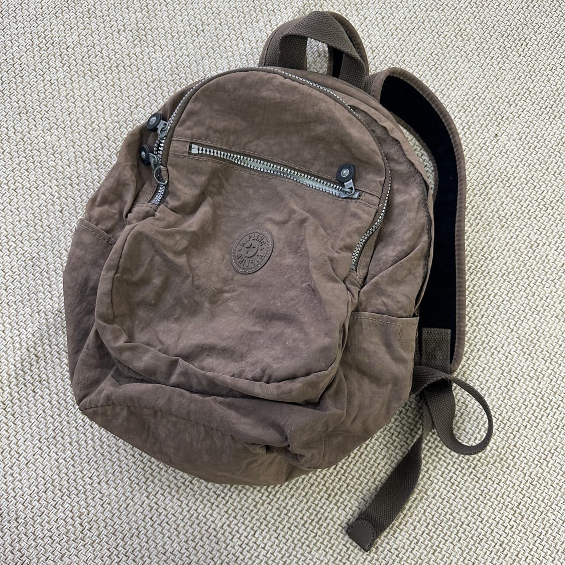 실측확인 키플링 백팩 0409D 상품이미지1