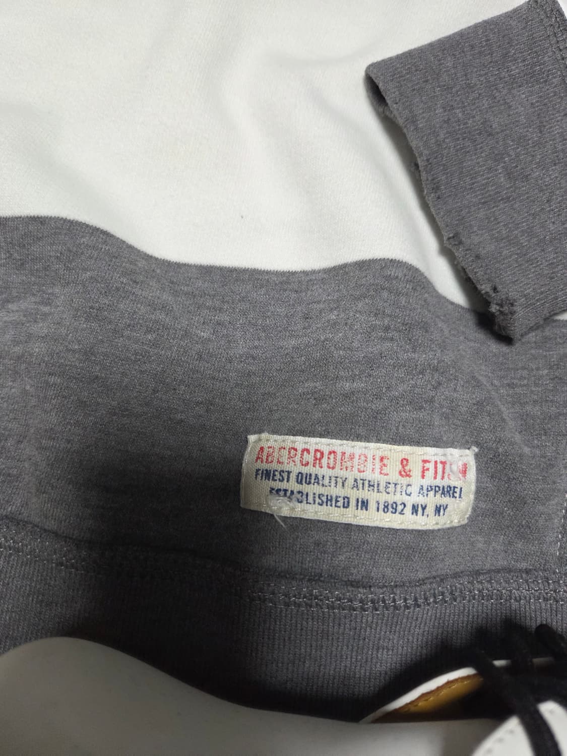 Abercrombie 단가라 스웻 셔츠 맨투맨 긴팔 티셔츠  상품이미지5