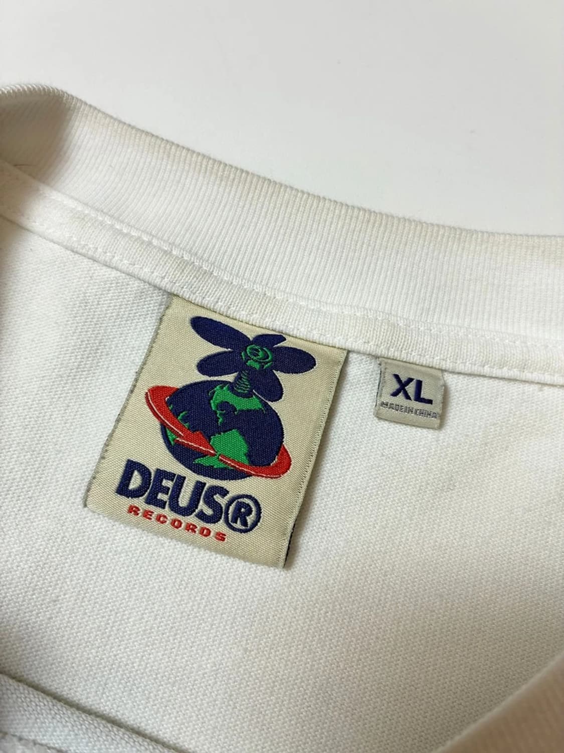 데우스 엑스 마키나 스트라타 코튼 반팔 티셔츠 PN9616 상품이미지8