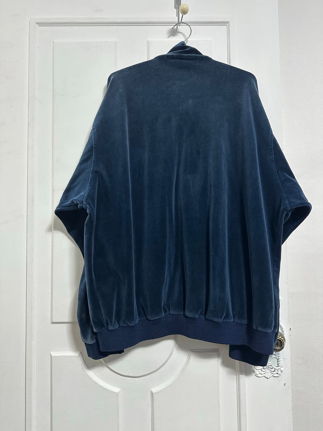 아디다스 올드스쿨 벨벳 트랙탑 상품이미지2