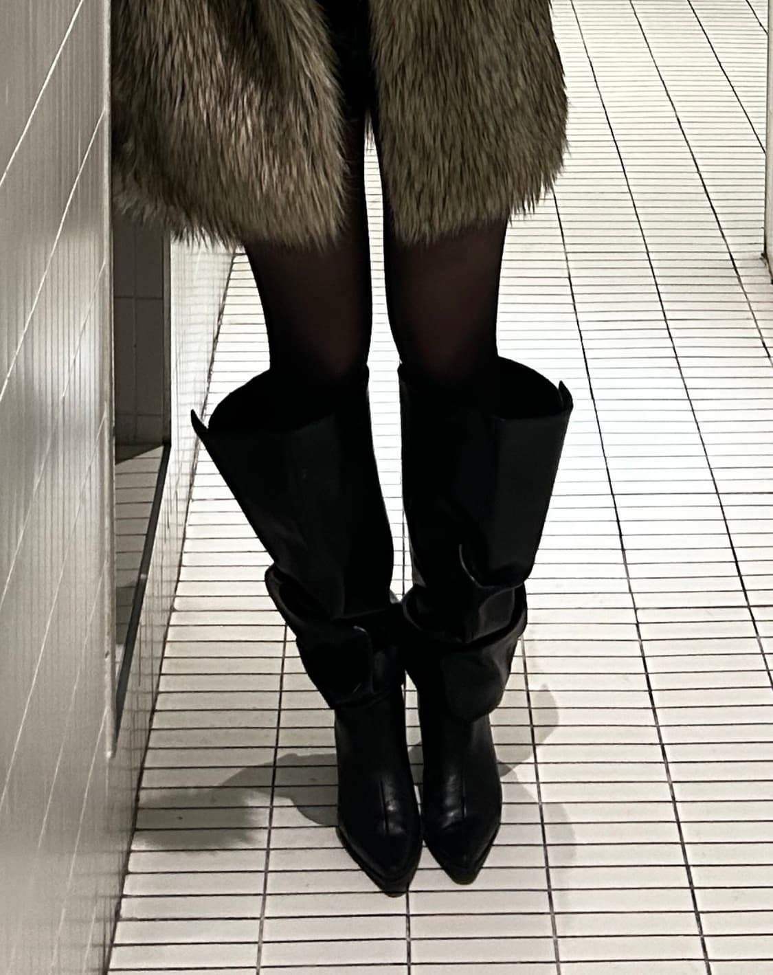 버쉬카 슬라우치 레더부츠  상품이미지1