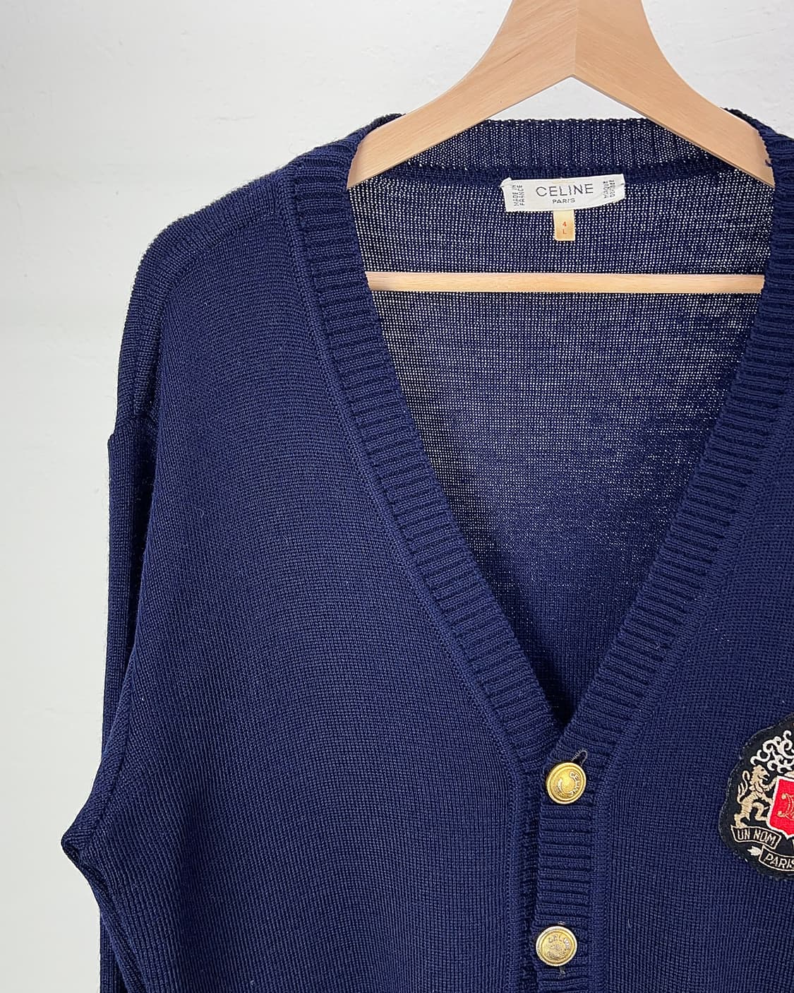 셀린느 네이비 트리옹페 와펜 패치드 니트 가디건 상품이미지2