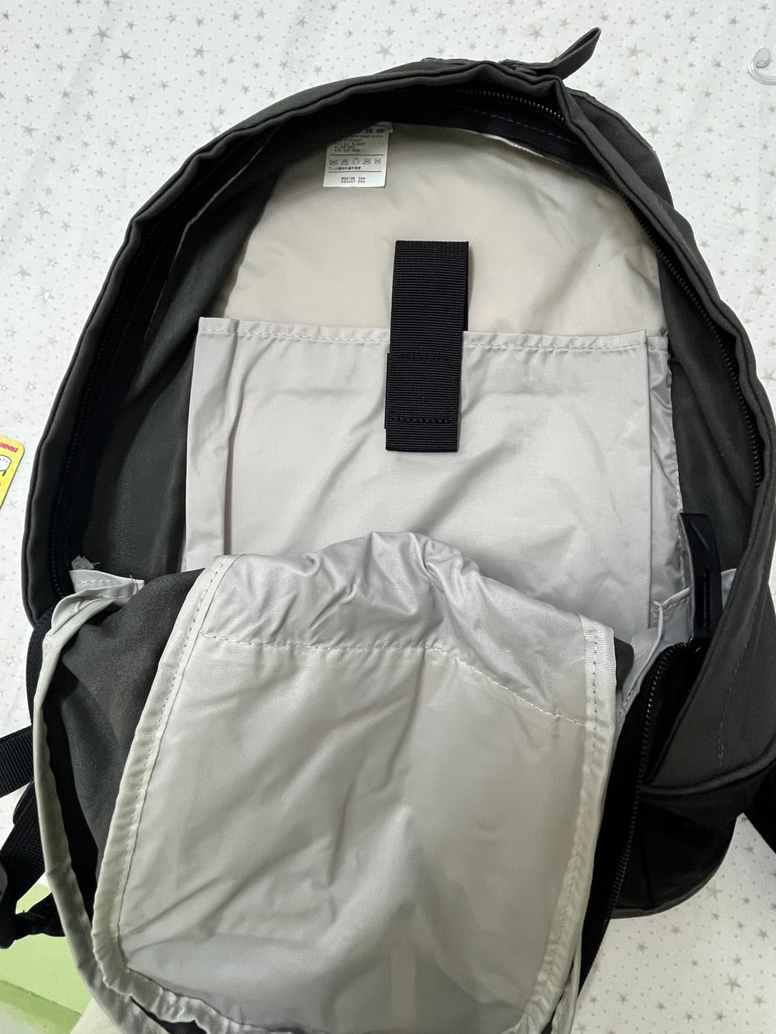 나이키 Y2K 차콜 백팩 🎶 상품이미지3