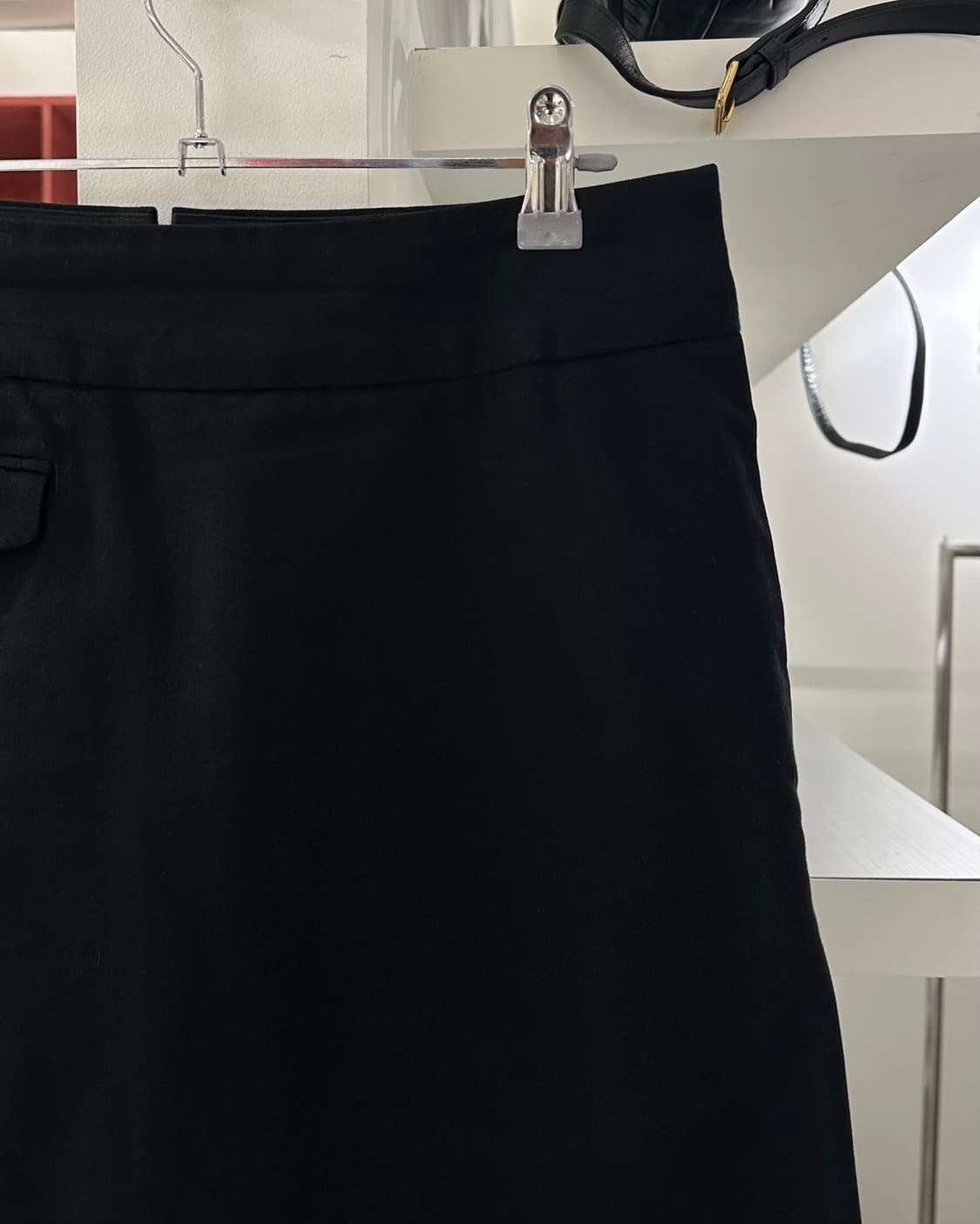 마가렛호웰 블랙 포켓 코튼 롱스커트 상품이미지3