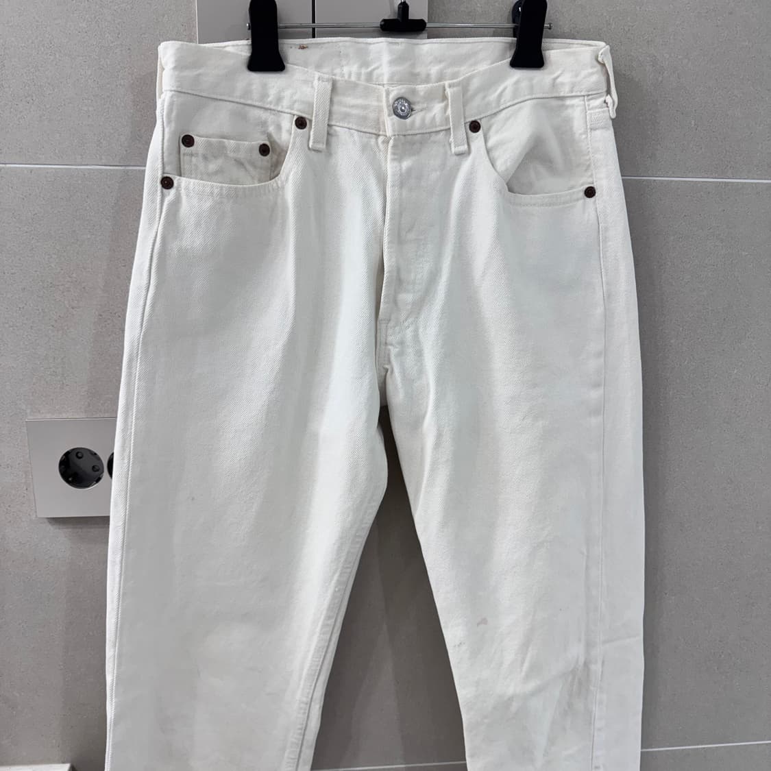 리바이스 501 화이트 데님진 여성26-27 추천 상품이미지3