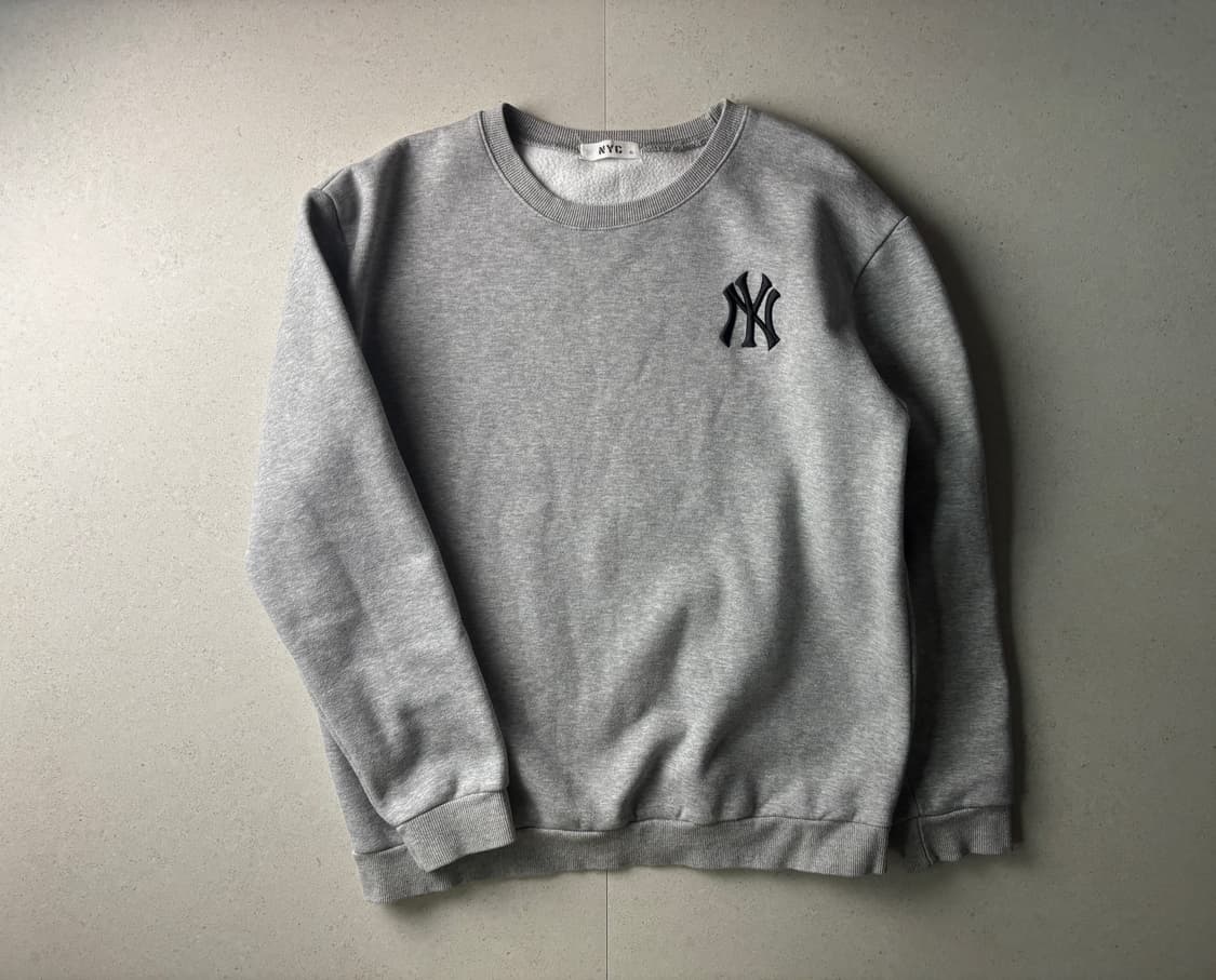 뉴에라 맨투맨 상품이미지1