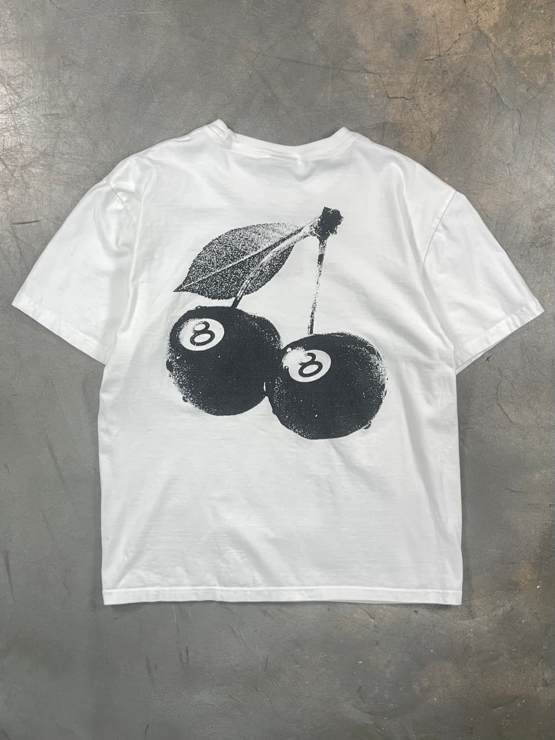 스투시 에잇볼 체리스 반팔 티셔츠 상품이미지1