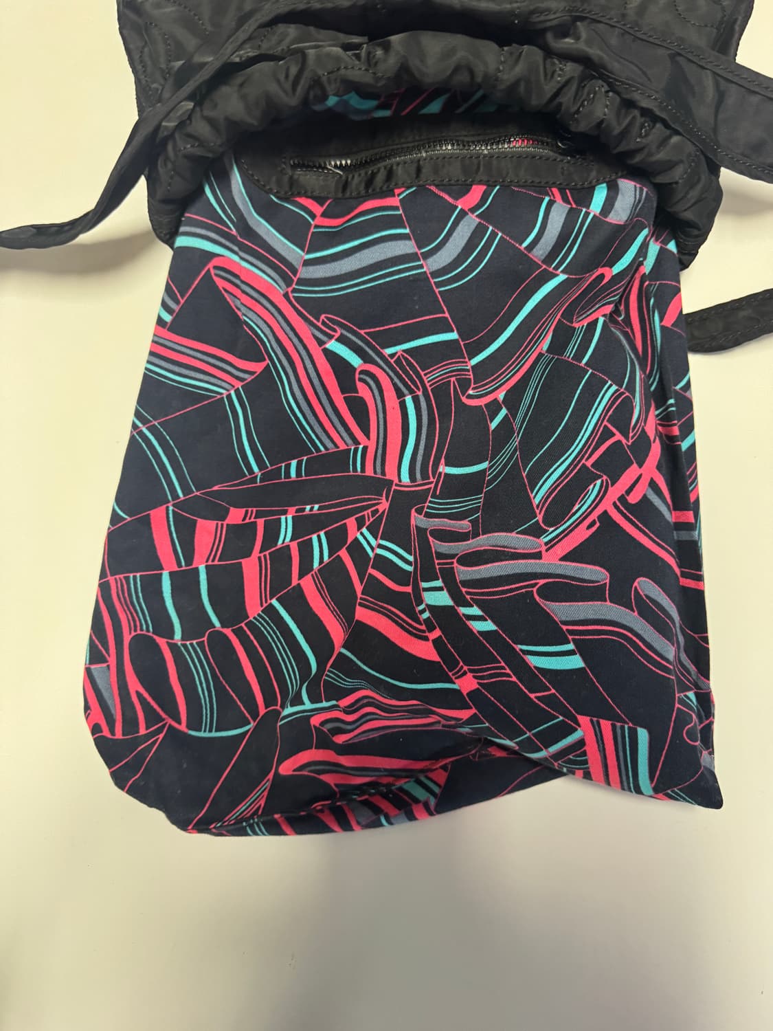 희귀!! 여성 마크제이콥스 나일론 퀄팅 백팩 블랙 상품이미지3