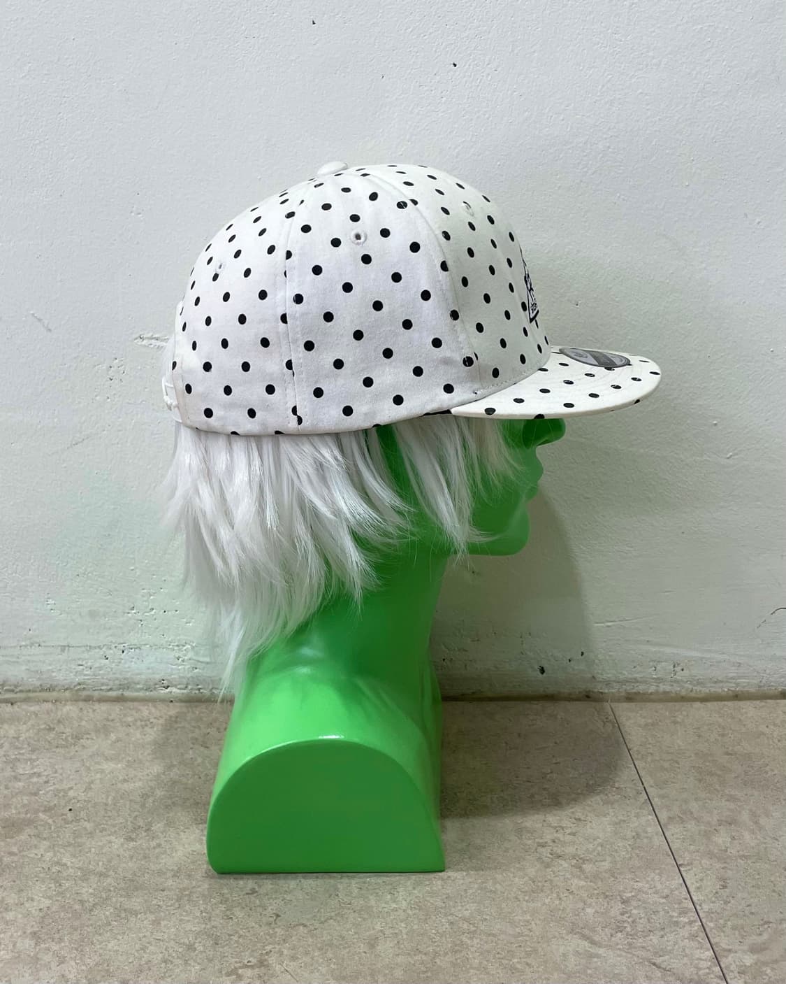 Apple black dot white cap 상품이미지2
