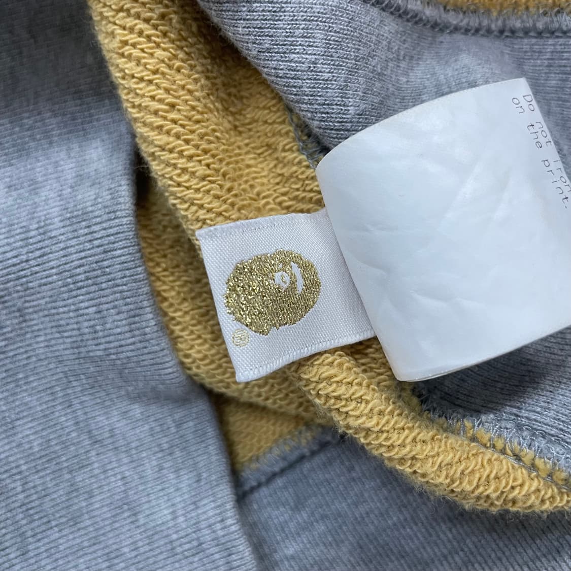 베이프 1st 우먼스 샤크 후드집업 황계 상품이미지9