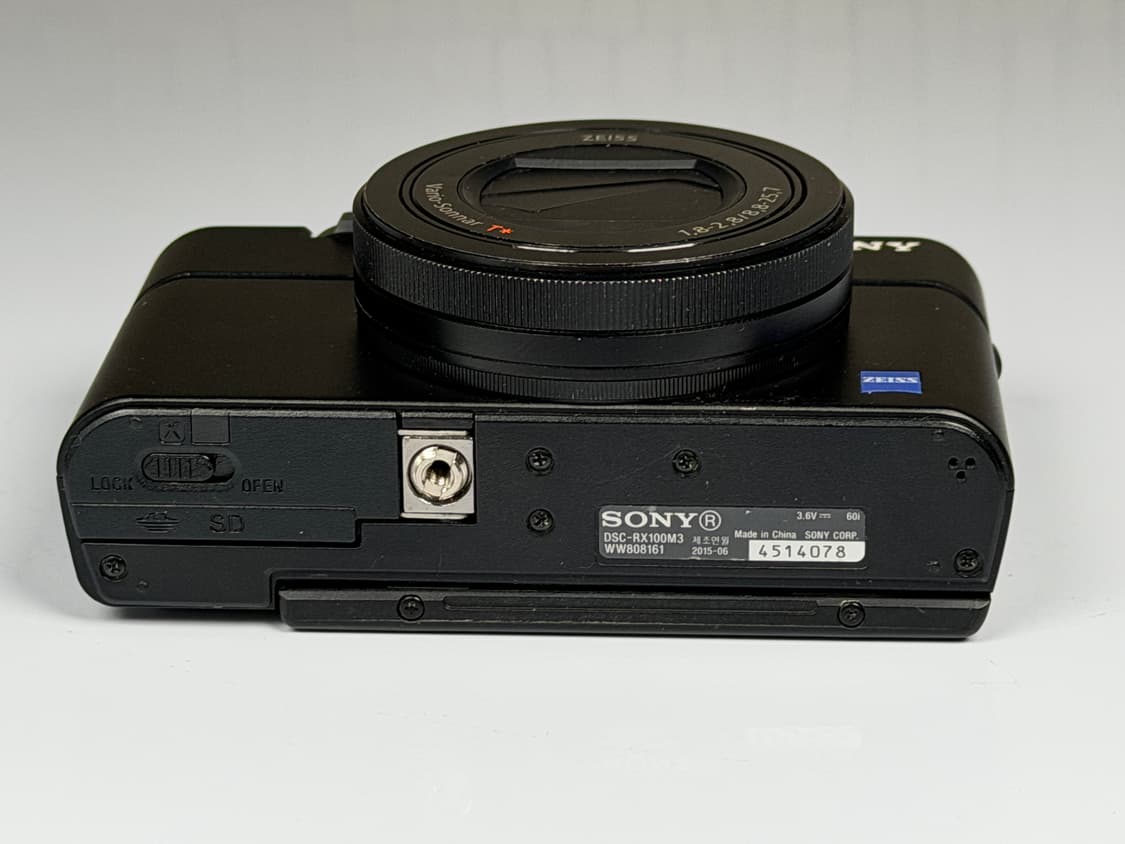 소니 RX100M3 하이엔드 똑딱이 카메라 상품이미지6