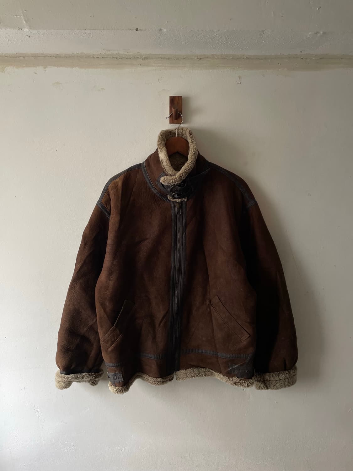 Vintage Leather B-3 Jacket 상품이미지1