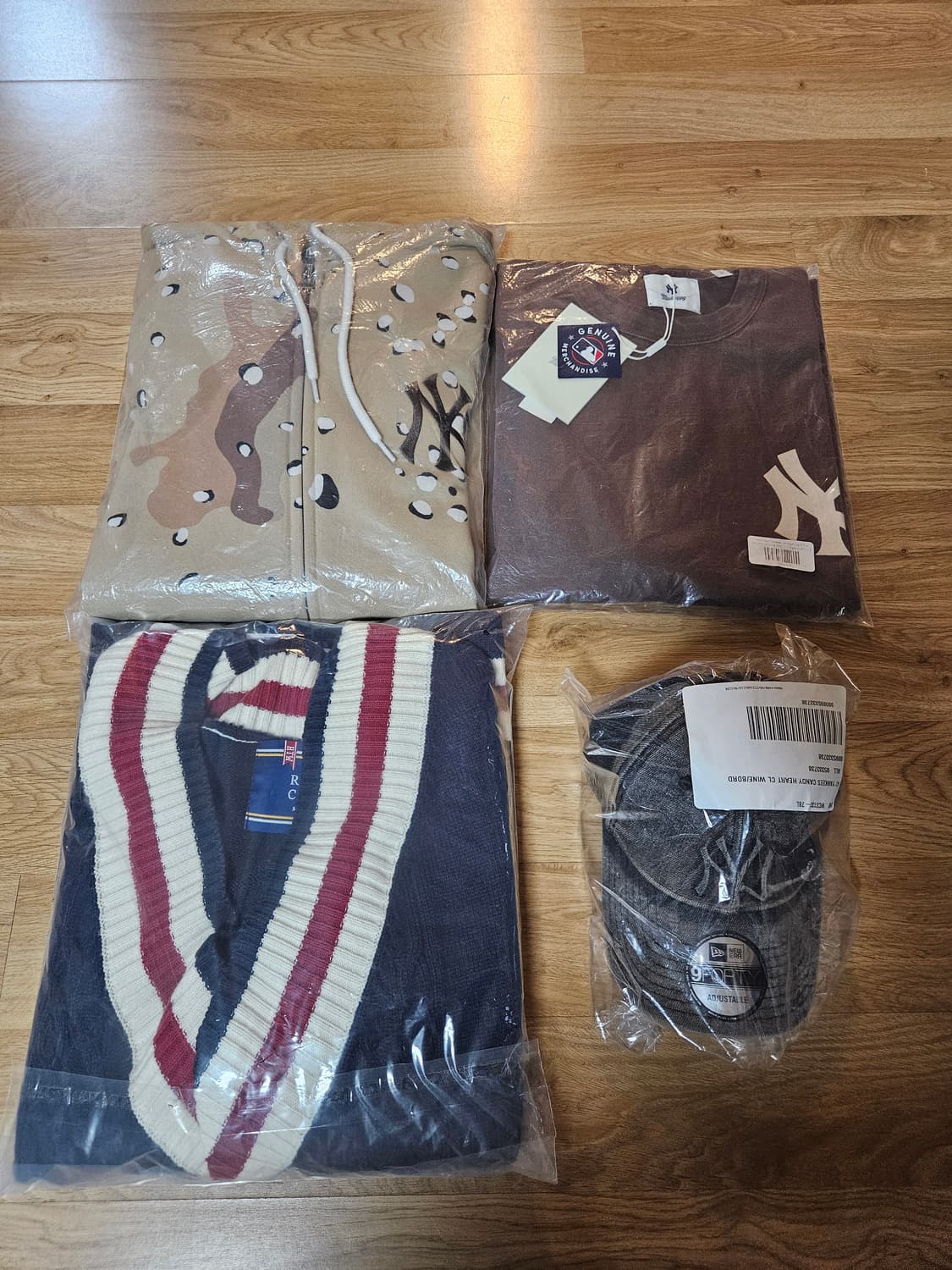 Madhappy 매드해피 뉴욕 양키즈 반팔 티셔츠 브라운 상품이미지1