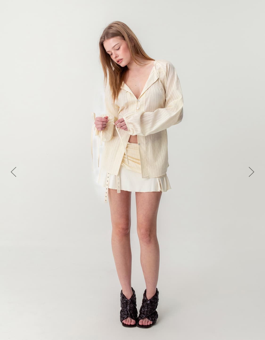 Glowny MISTY SHEER BLOUSE (LIGHT BEIGE) 상품이미지2
