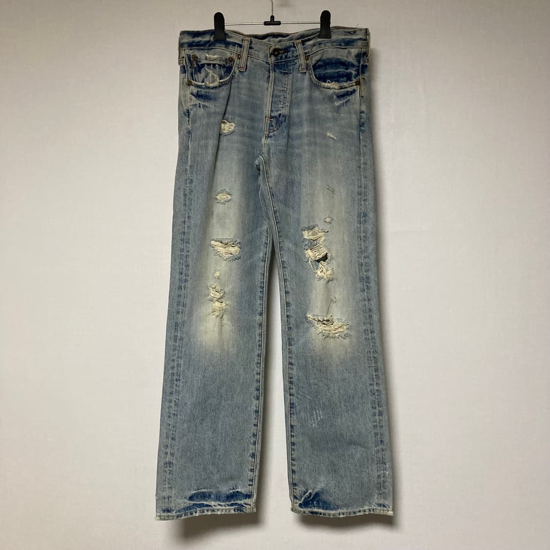 Abecrombie&Fitch KILBURN 로우라이즈 데미지 부츠컷 상품이미지1