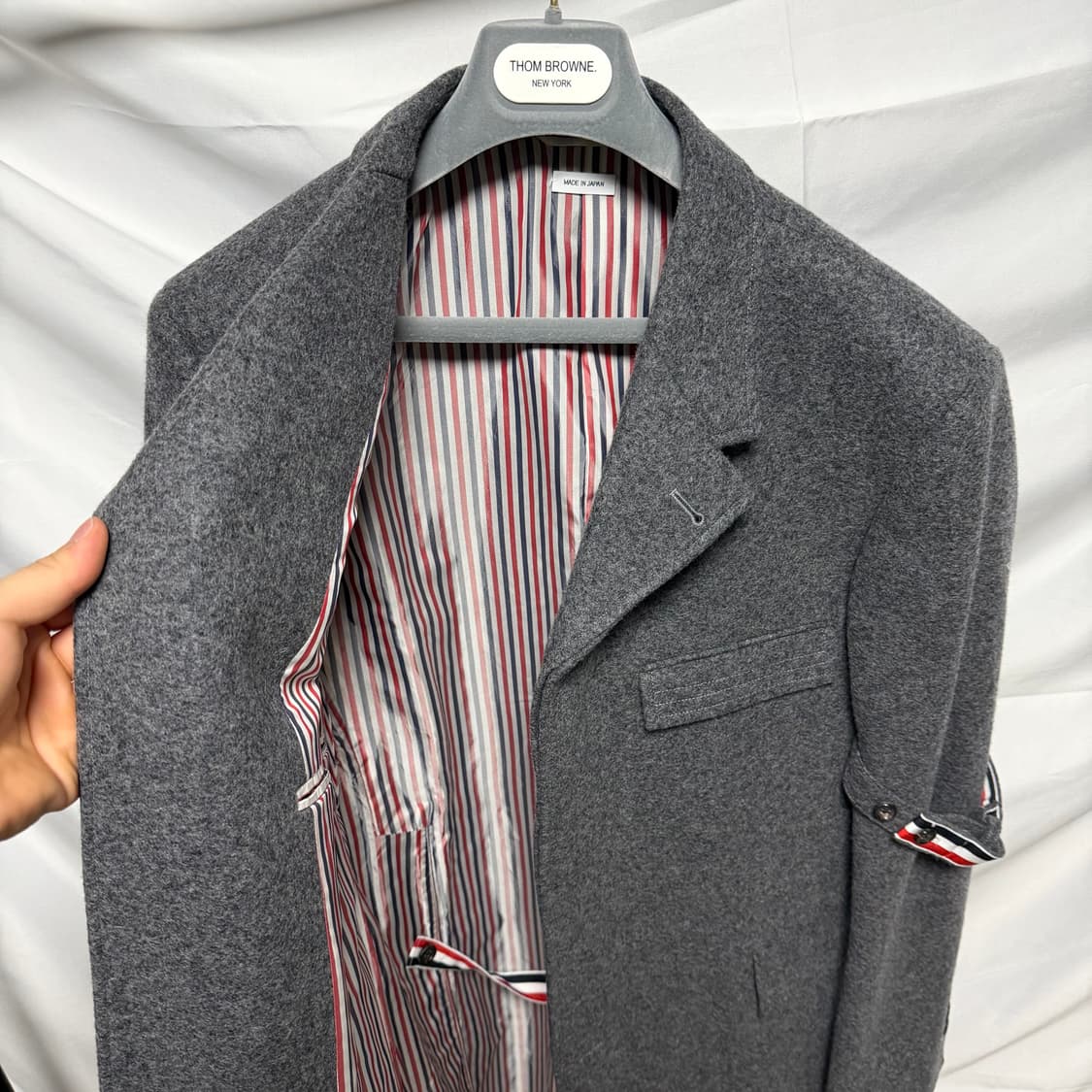 [S+급/2] 톰브라운 울 암밴드 체스터필드 오버 코트 그레이 상품이미지4
