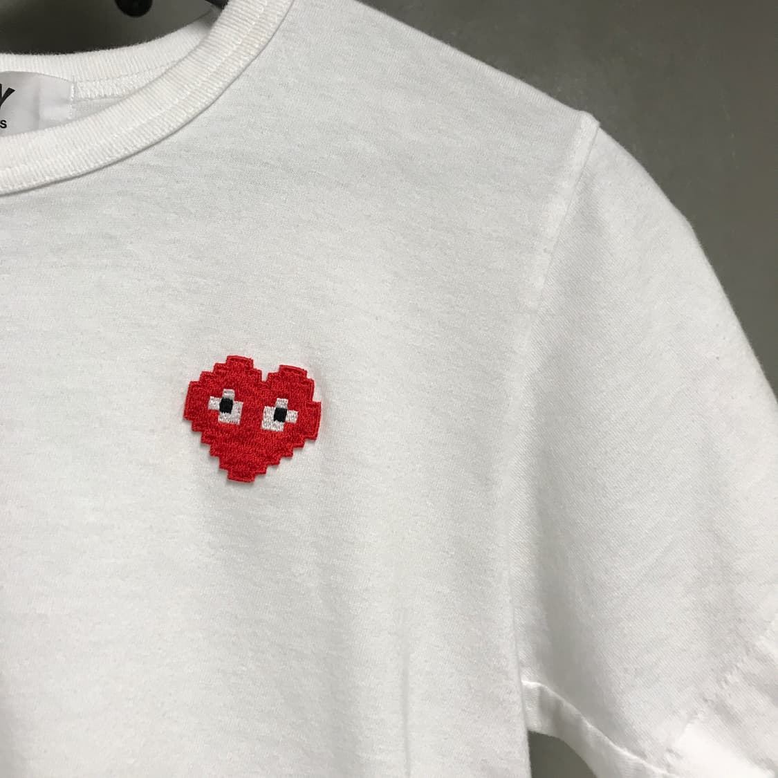 꼼데가르송 와펜 반팔 티셔츠 화이트 L(W) 상품이미지4