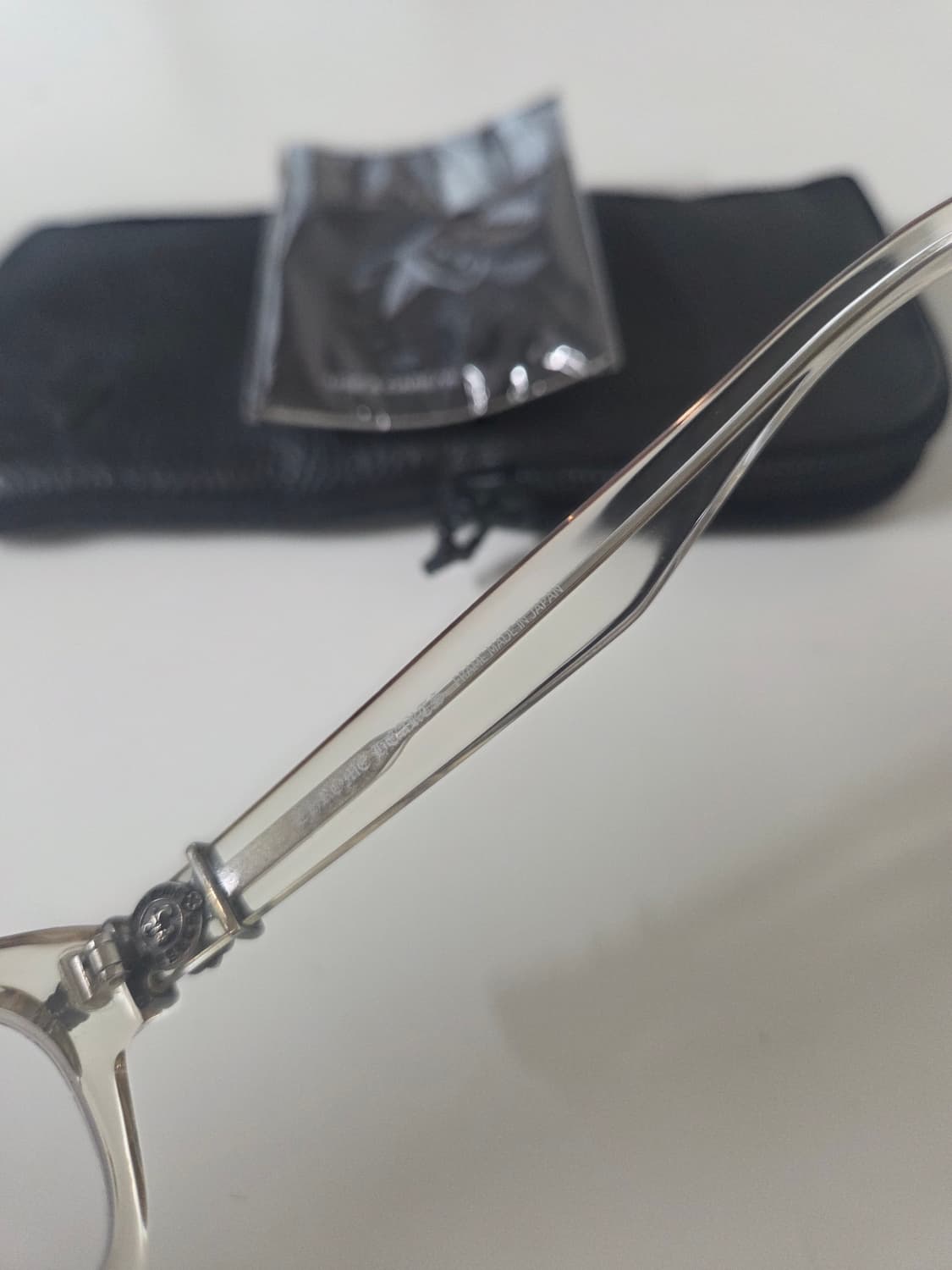 크롬하츠 기틴애니 클리어테 판매 상품이미지3