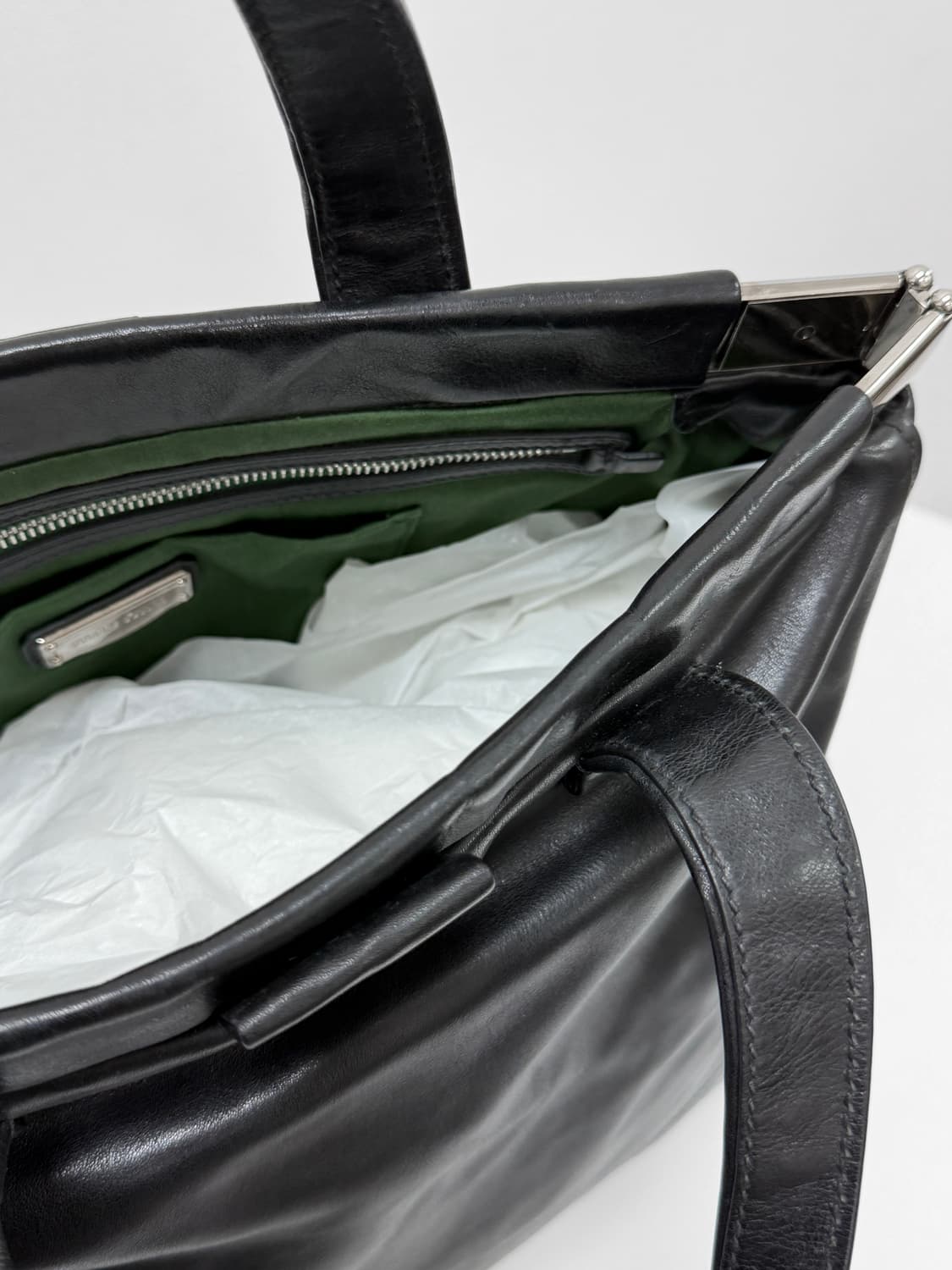 미우미우 비텔로 보사 세르니에라 토트백 상품이미지9