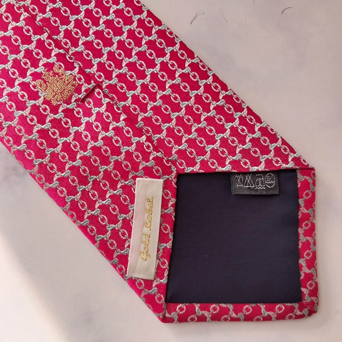 아쿠아스큐텀 실크 레드 링크 패턴 넥타이 9cm A+등급 K1541
 상품이미지10