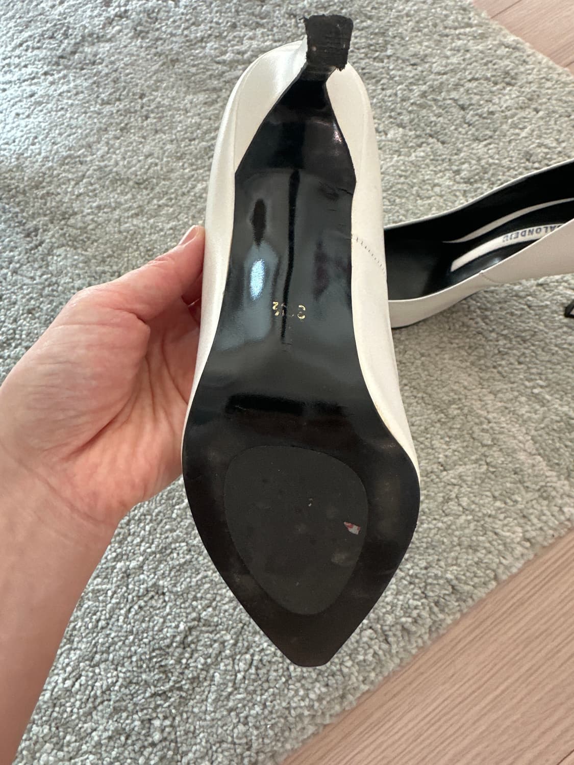 SALONDEJU 살론드쥬 화이트 스틸레토힐 36.5 상품이미지2