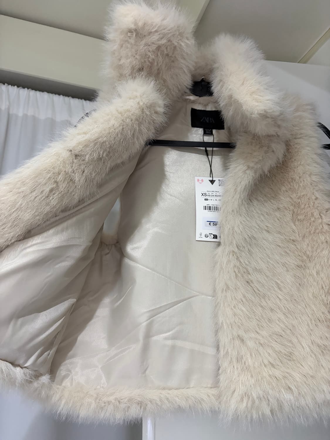 ZARA 퍼조끼 상품이미지2