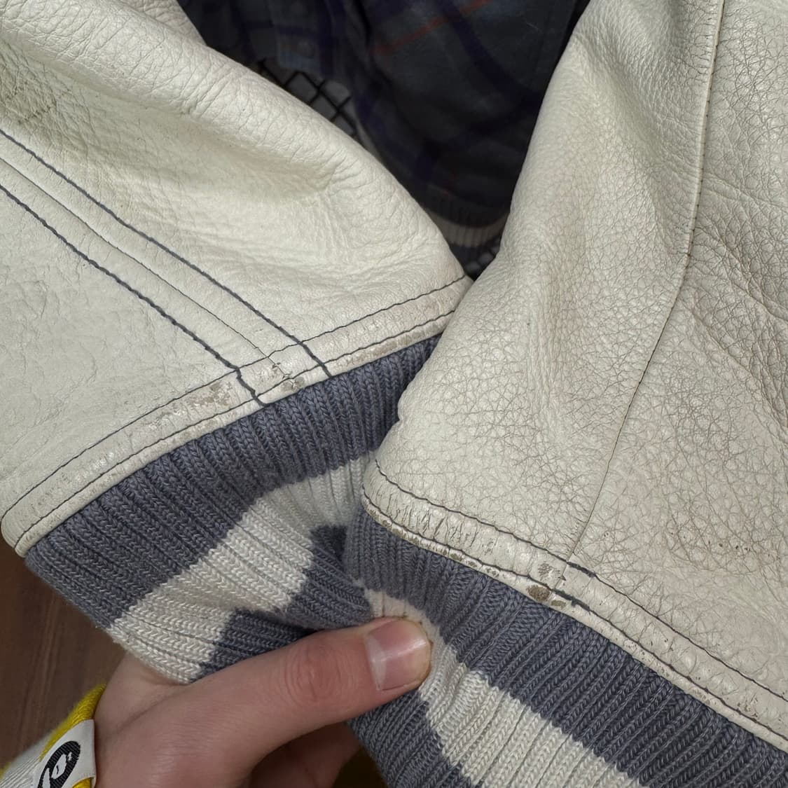 에어조던 울 레더 믹스 스타디움 자켓 체크패턴 그레이 화이트 배색 상품이미지9