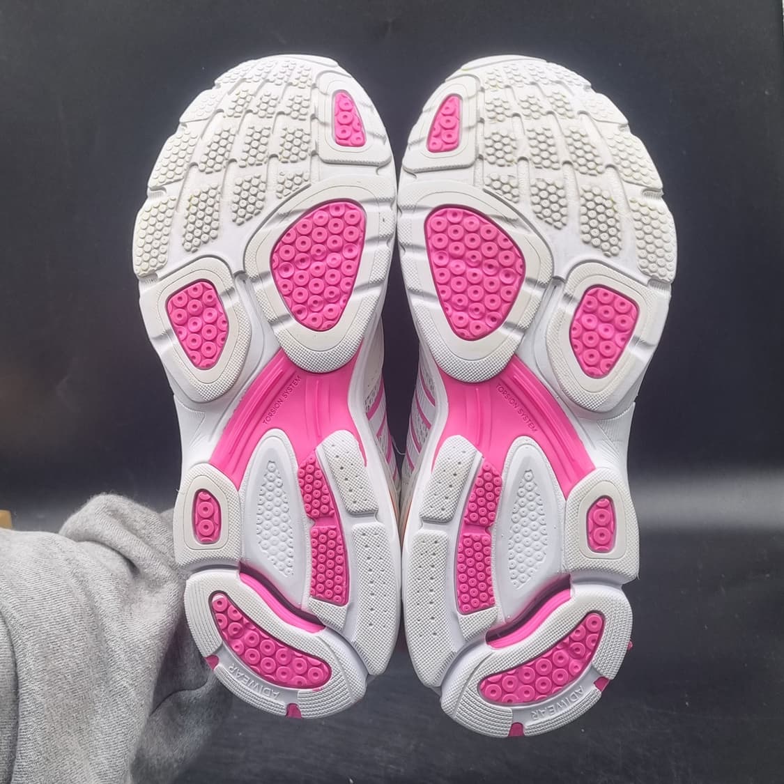 아디다스 스피리테인2000 운동화 240 상품이미지3