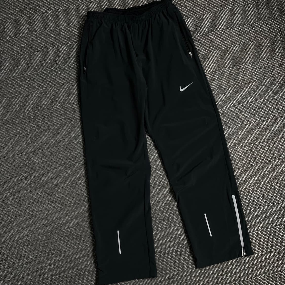 나이키 스우시 드라이핏 러닝 우븐 팬츠 블랙y 4865 상품이미지1