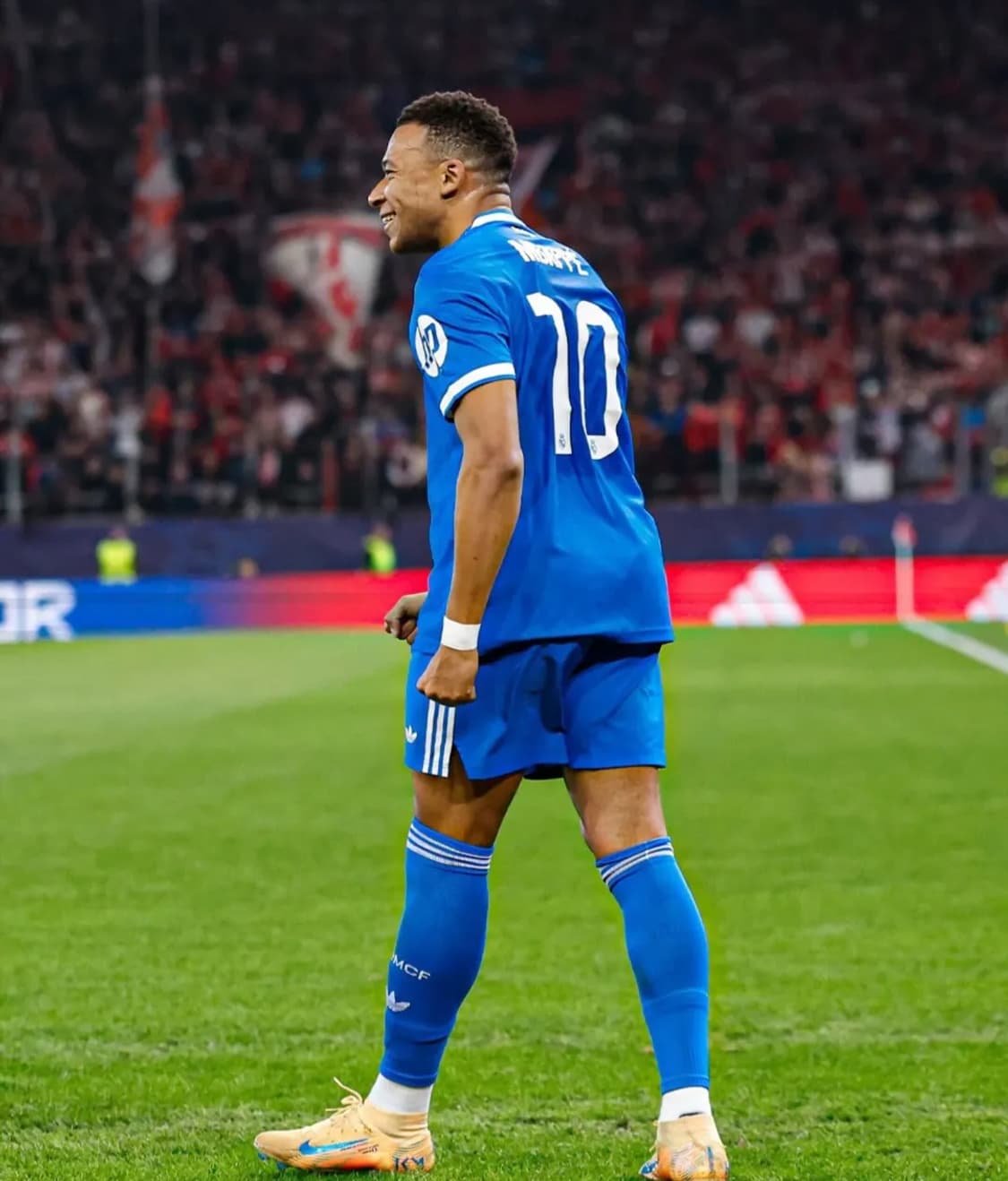 25-26 레알마드리드 써드 음바페 유니폼 L사이즈 어센틱버전 상품이미지10