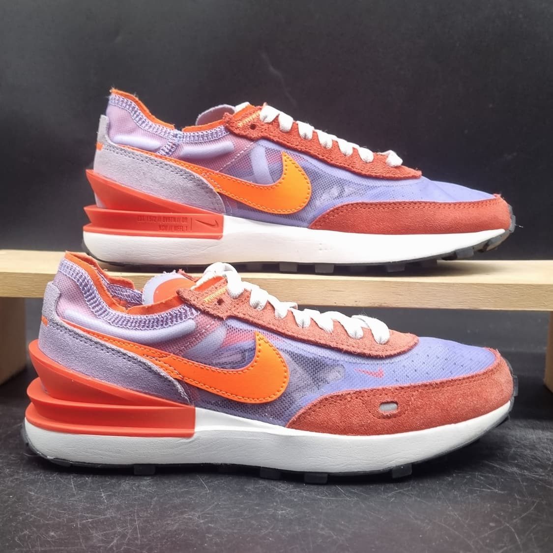 나이키 와플원 퍼플오렌지 스니커즈235 상품이미지1