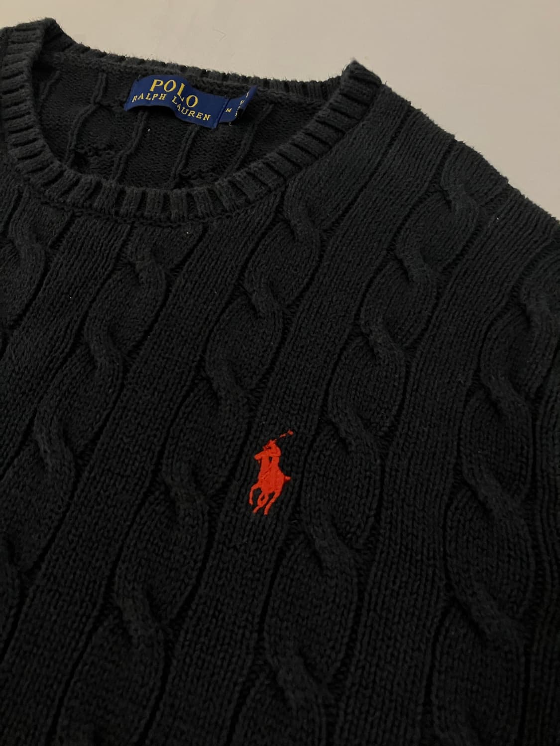폴로 랄프로렌 신형 꽈배기 케이블 니트 블랙 상품이미지2