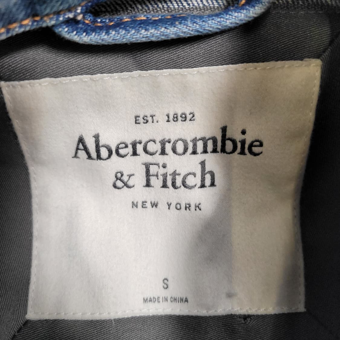 A&F 아베크롬비 여성 데미지 데님 자켓 상품이미지2