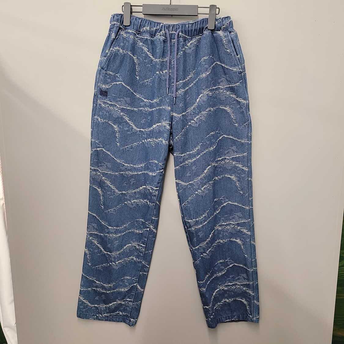 Brown Breath 브라운 브레스 tag glitch 팬츠 상품이미지1