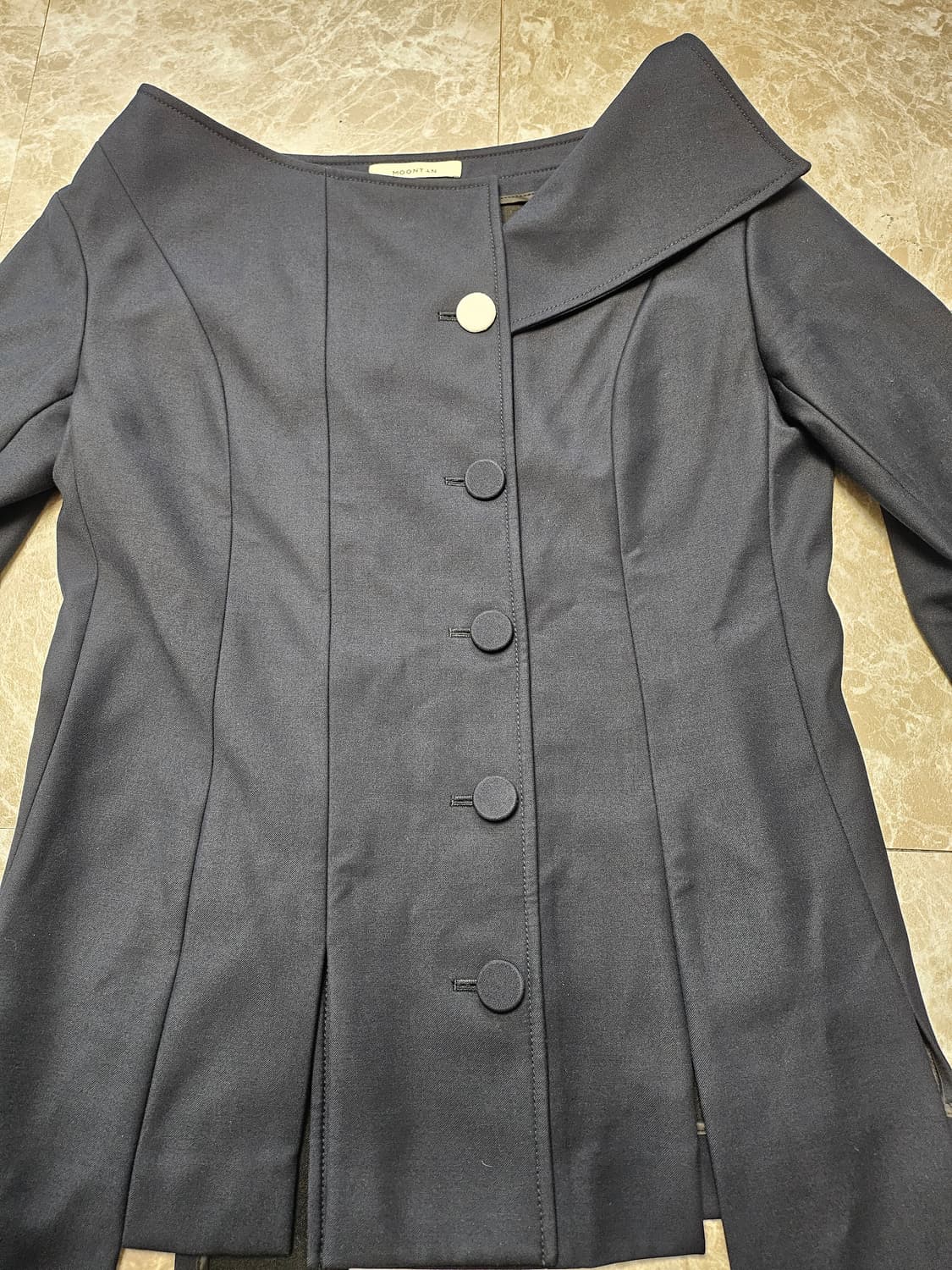 문탠 네이비 여성 언발란스 넥 블라우스 자켓 상품이미지6