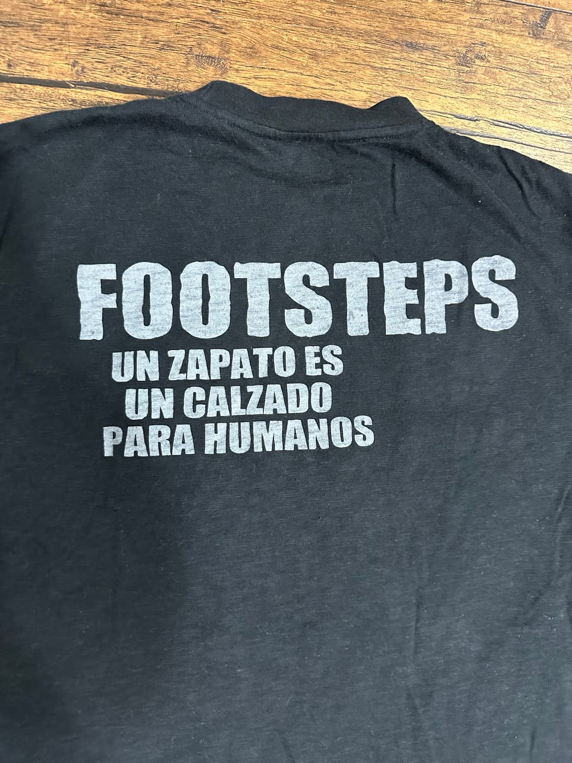 ZEKY 풋스텝 그래픽 빈티지 반팔티 L 상품이미지4