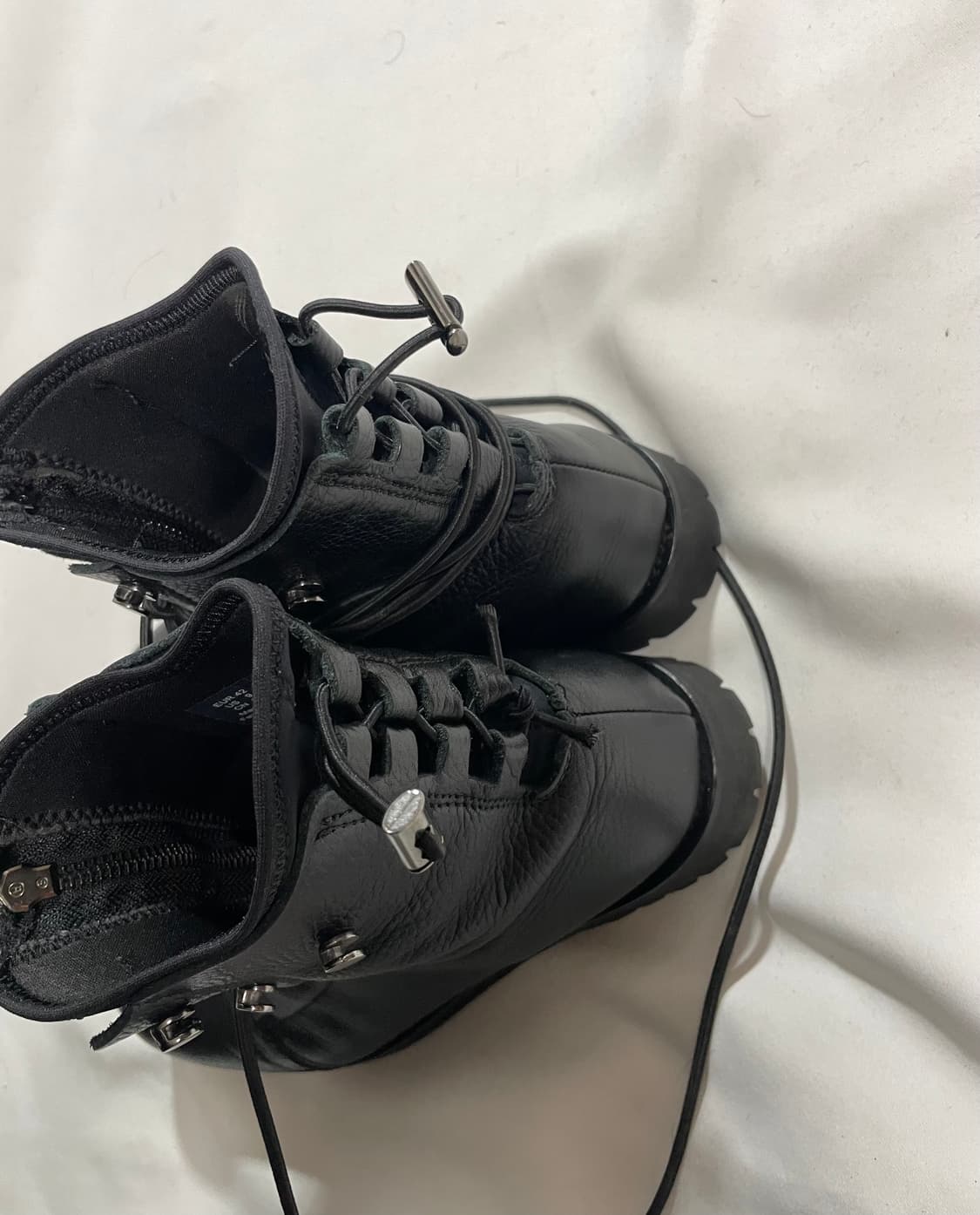 h&m studio 17aw 레이스업 레더 부츠 상품이미지6