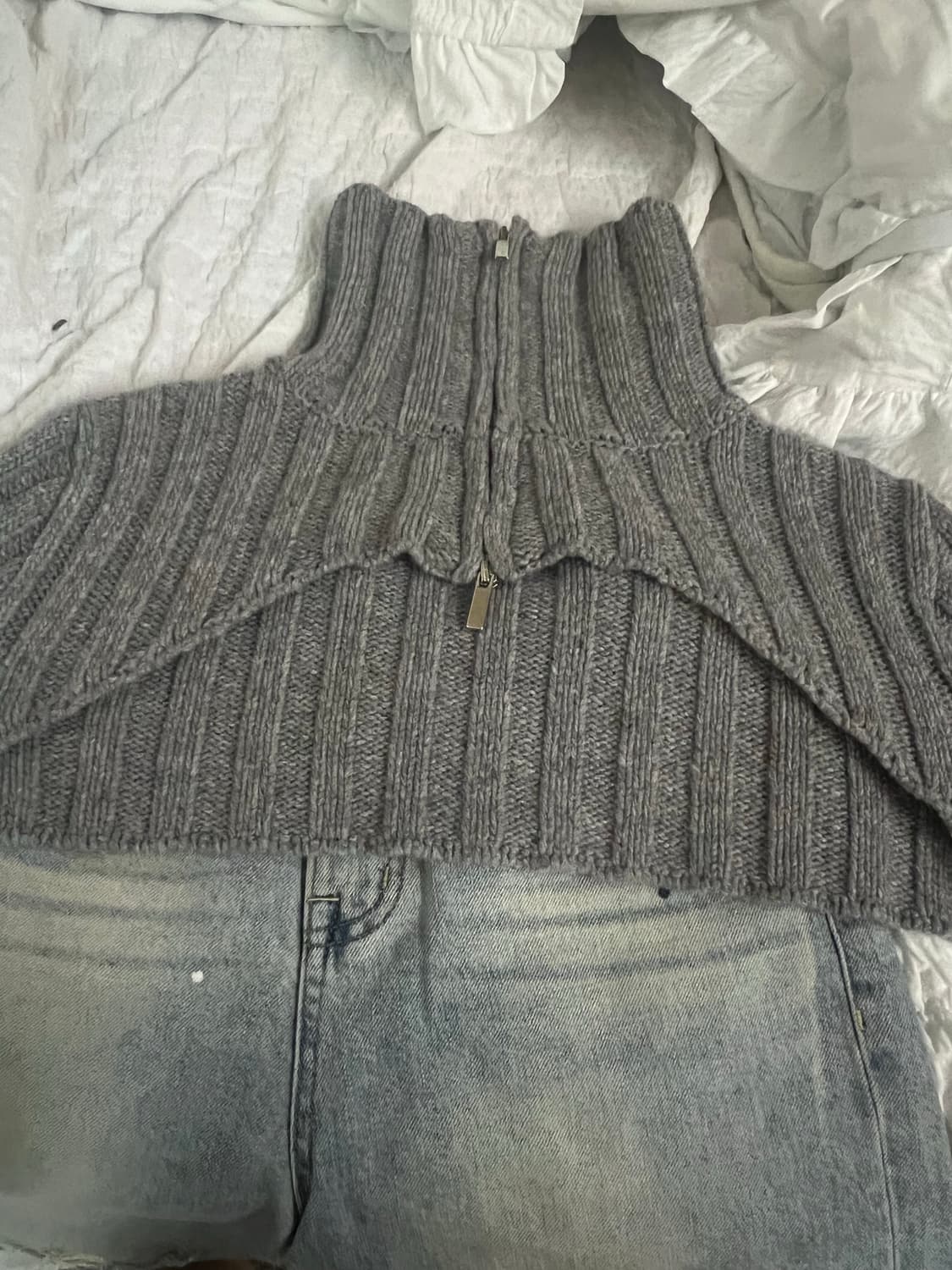 트리밍버드 하이넥 니트집업 그레이 새상품가격내림x 상품이미지2