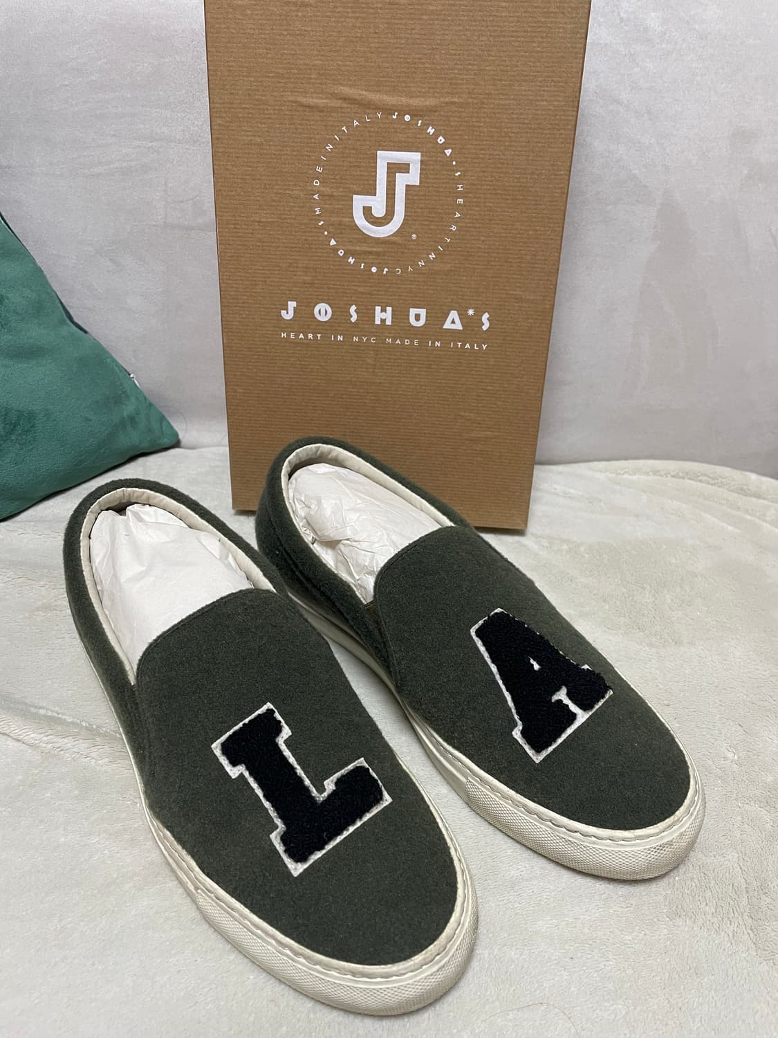 조슈아 샌더스 LA 털 올리브 슬립온 41사이즈 상품이미지1