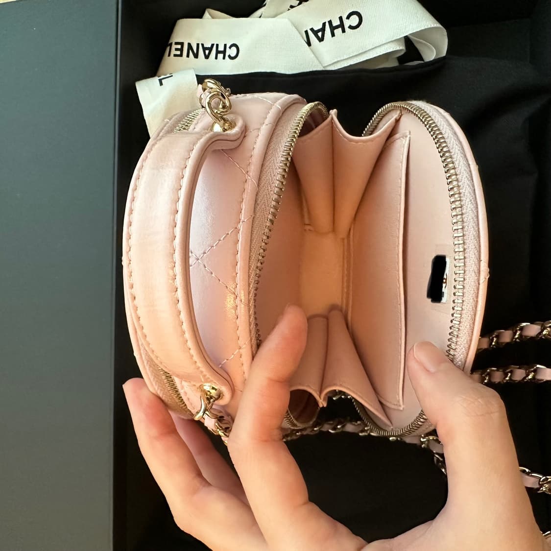 샤넬 탑핸들 동그리백 베니티 핑크 상품이미지5