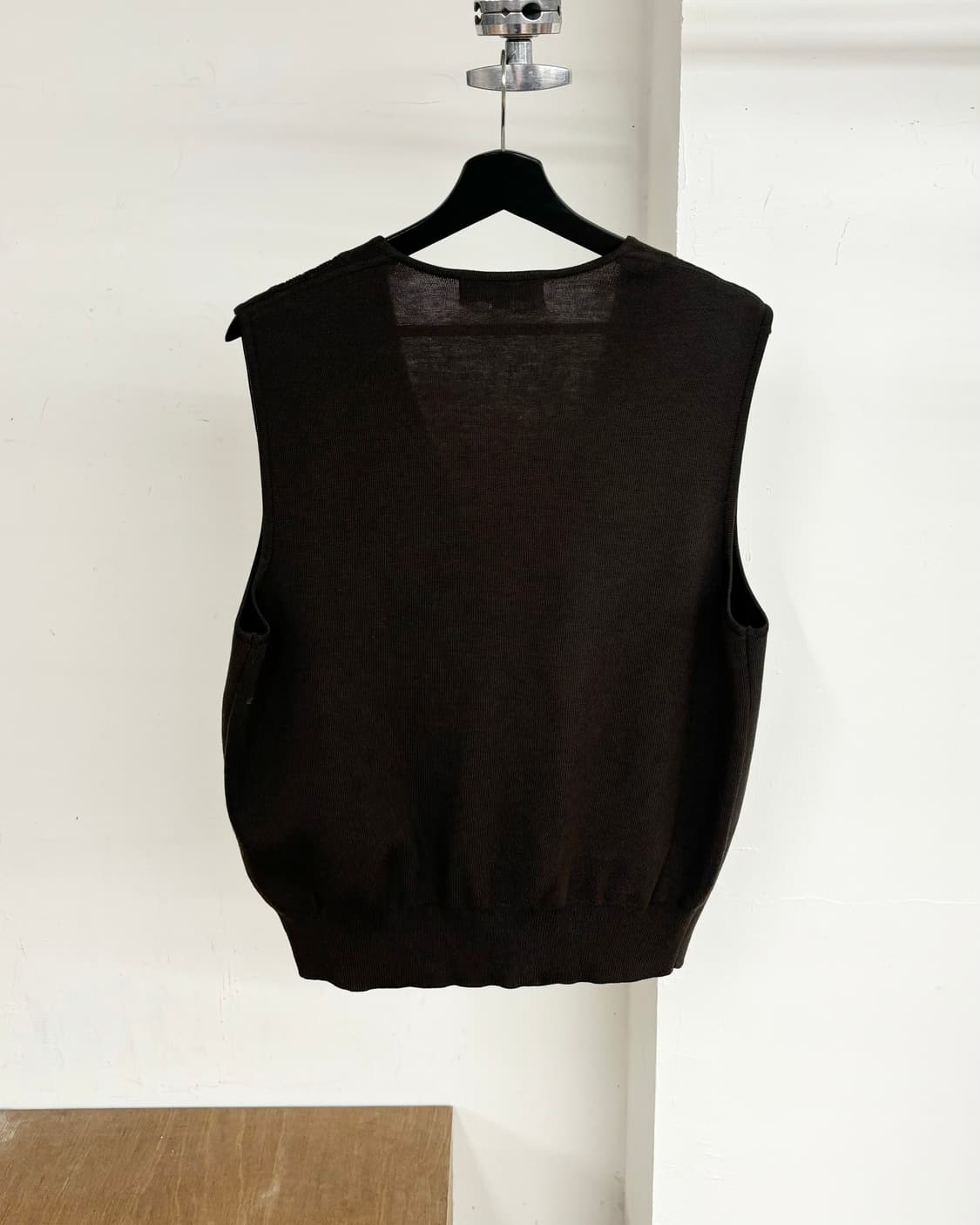 입생로랑 뿌르 옴므 브라운 니트 베스트 상품이미지6