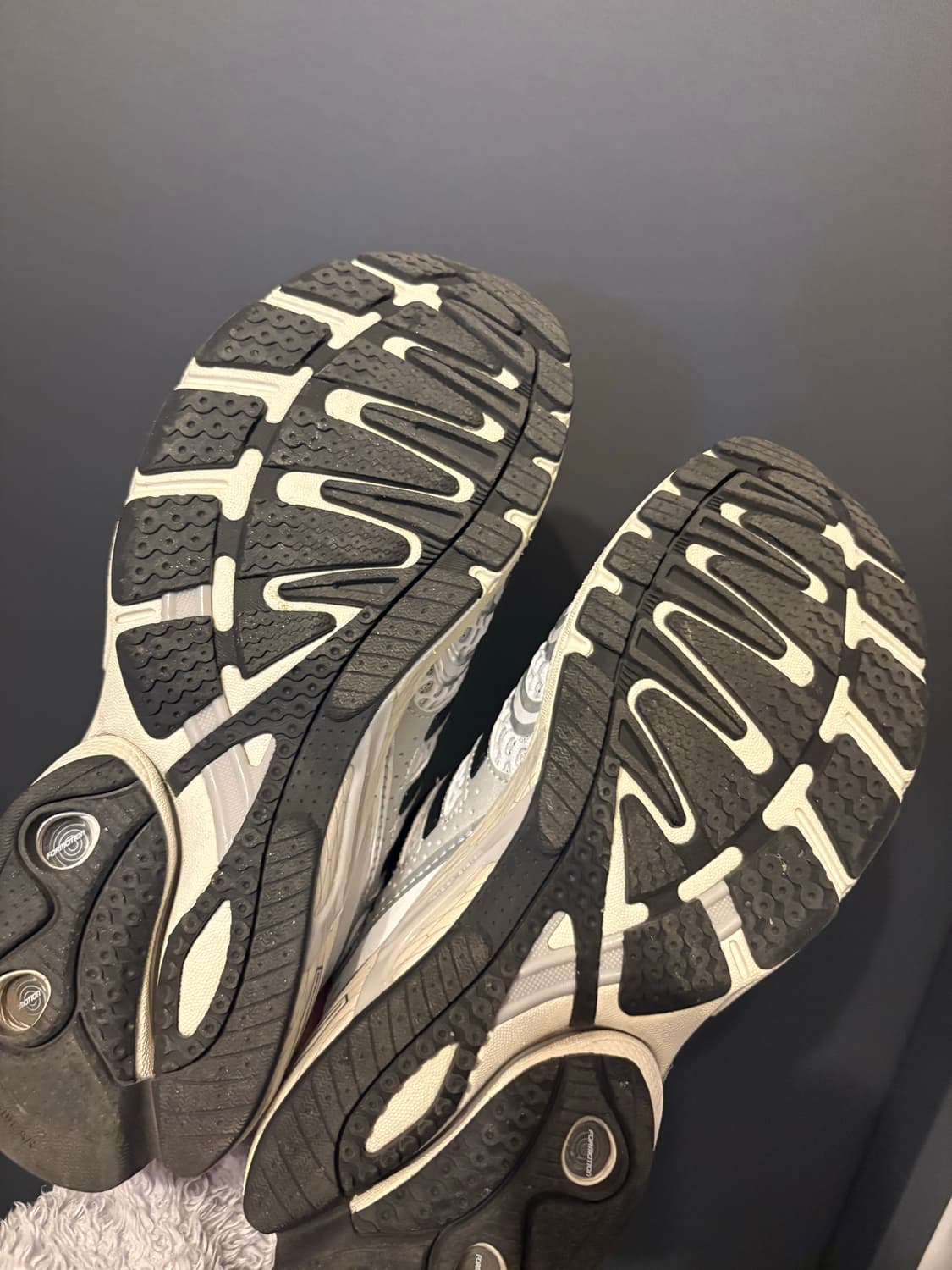 아디다스 아디스타 컨트롤 화이트 230사이즈 상품이미지3