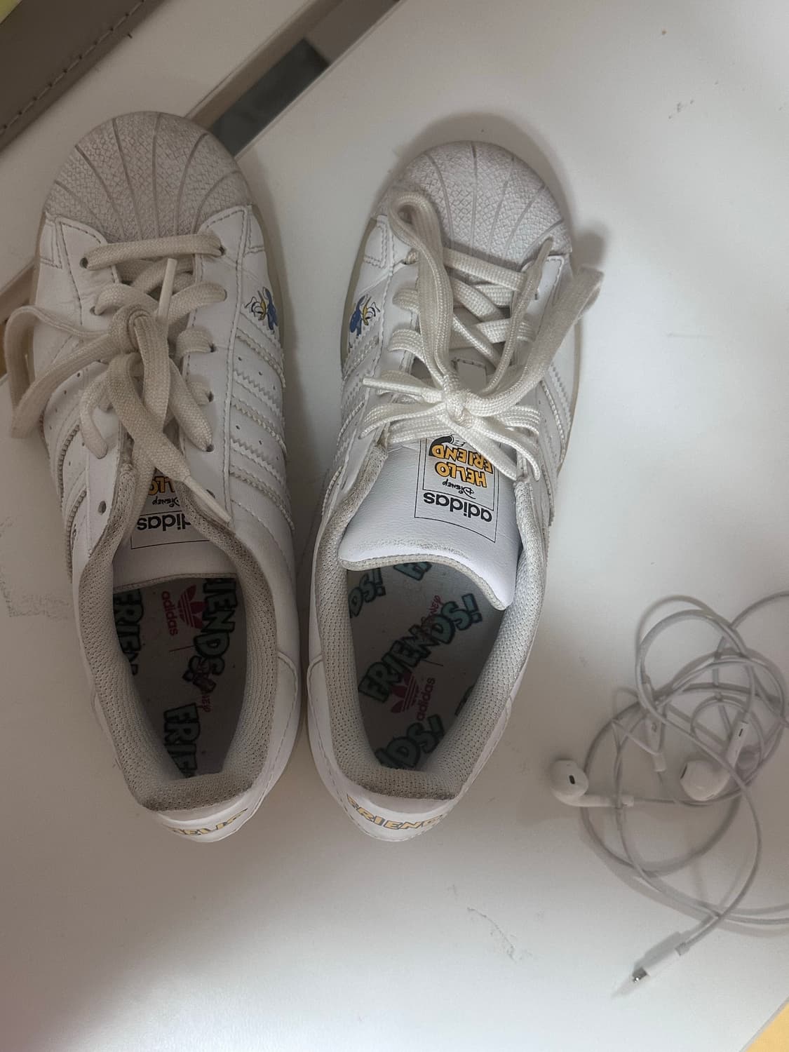 미키마우스 아디다스 슈퍼스타 콜라보 화이트 코어 블랙 상품이미지4