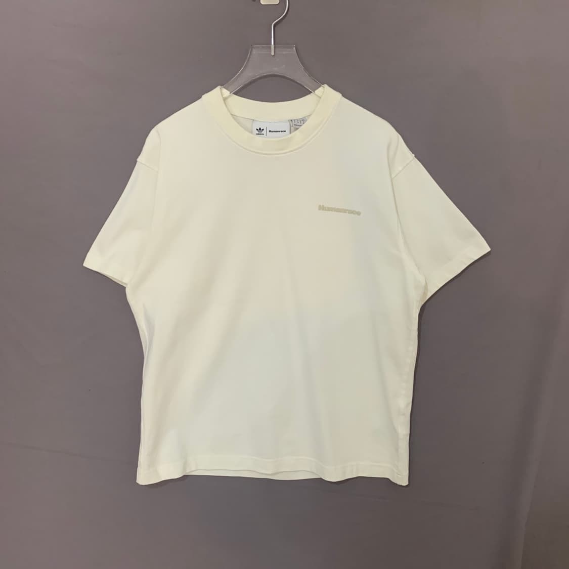 M 아디다스 퍼렐 윌리엄스 휴먼레이스 반팔티 상품이미지2