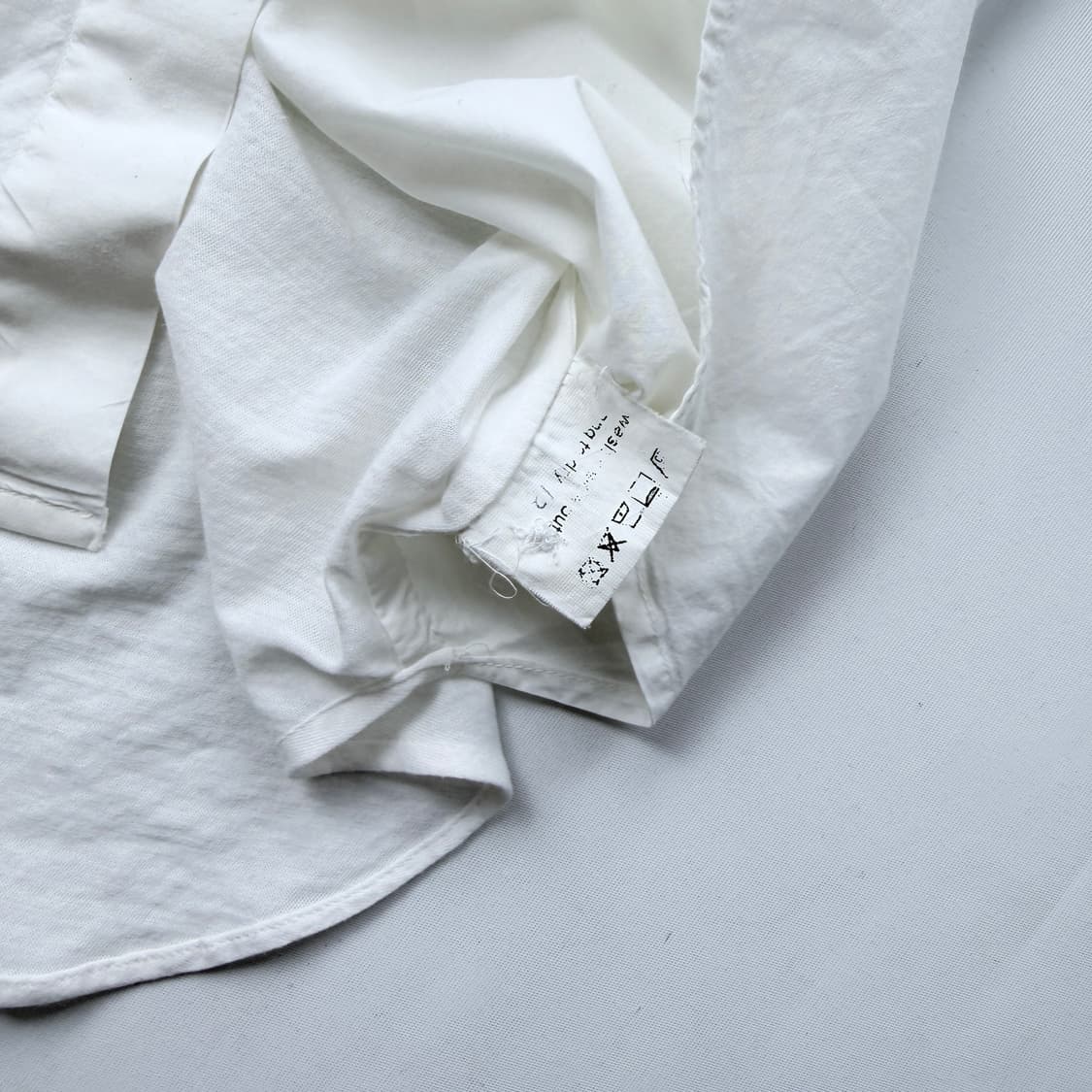 크리스반아쉐 해체주의 셔츠 상품이미지3