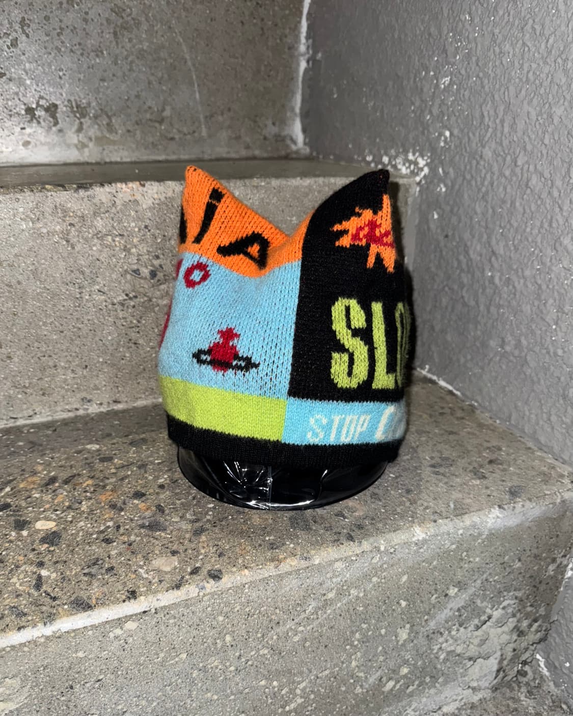 비비안 웨스트우드 울 비니 상품이미지1